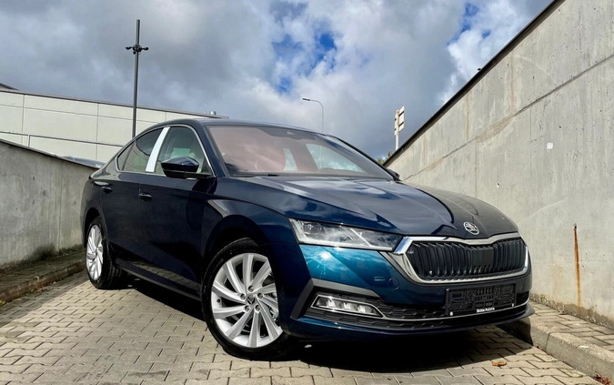 Skoda Octavia cena 161570 przebieg: 4, rok produkcji 2024 z Prusice małe 46